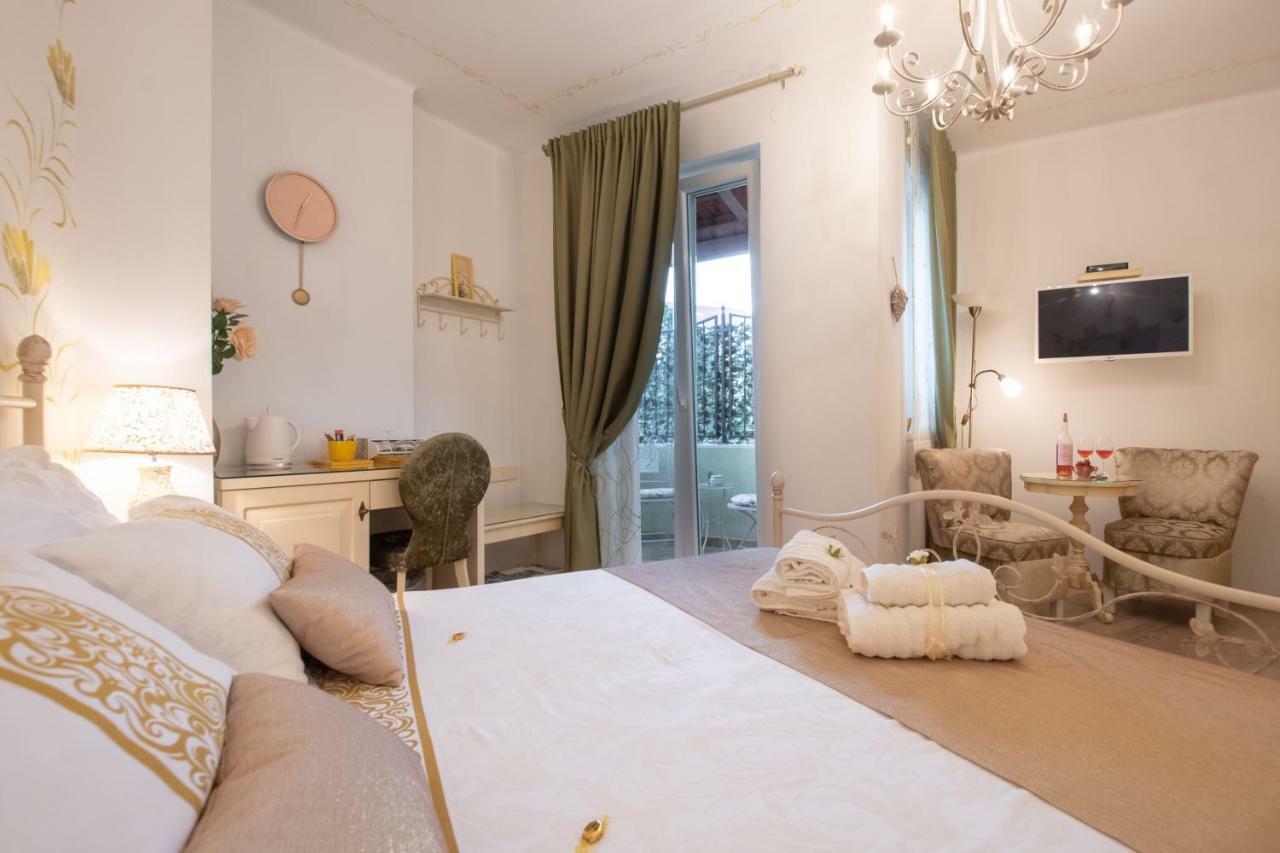 Unique Luxury Rooms Split Exterior photo