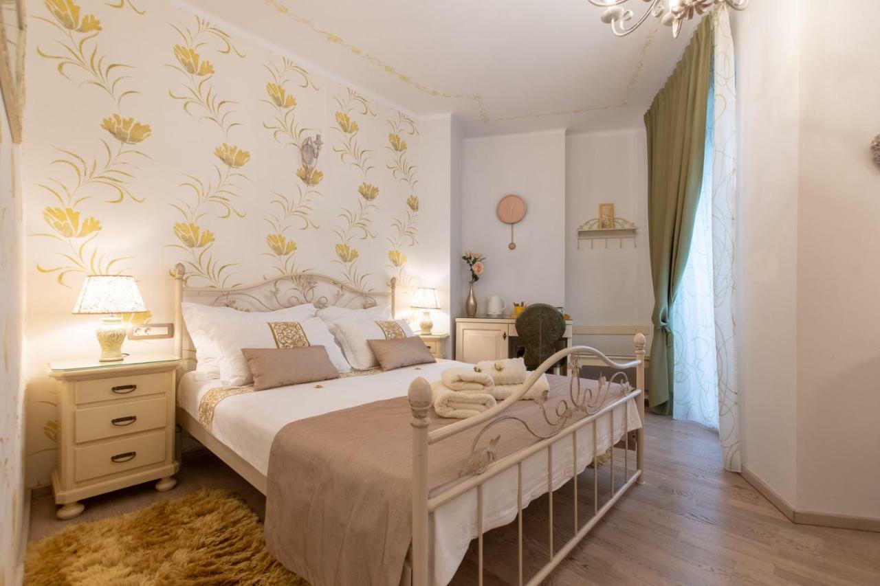 Unique Luxury Rooms Split Exterior photo