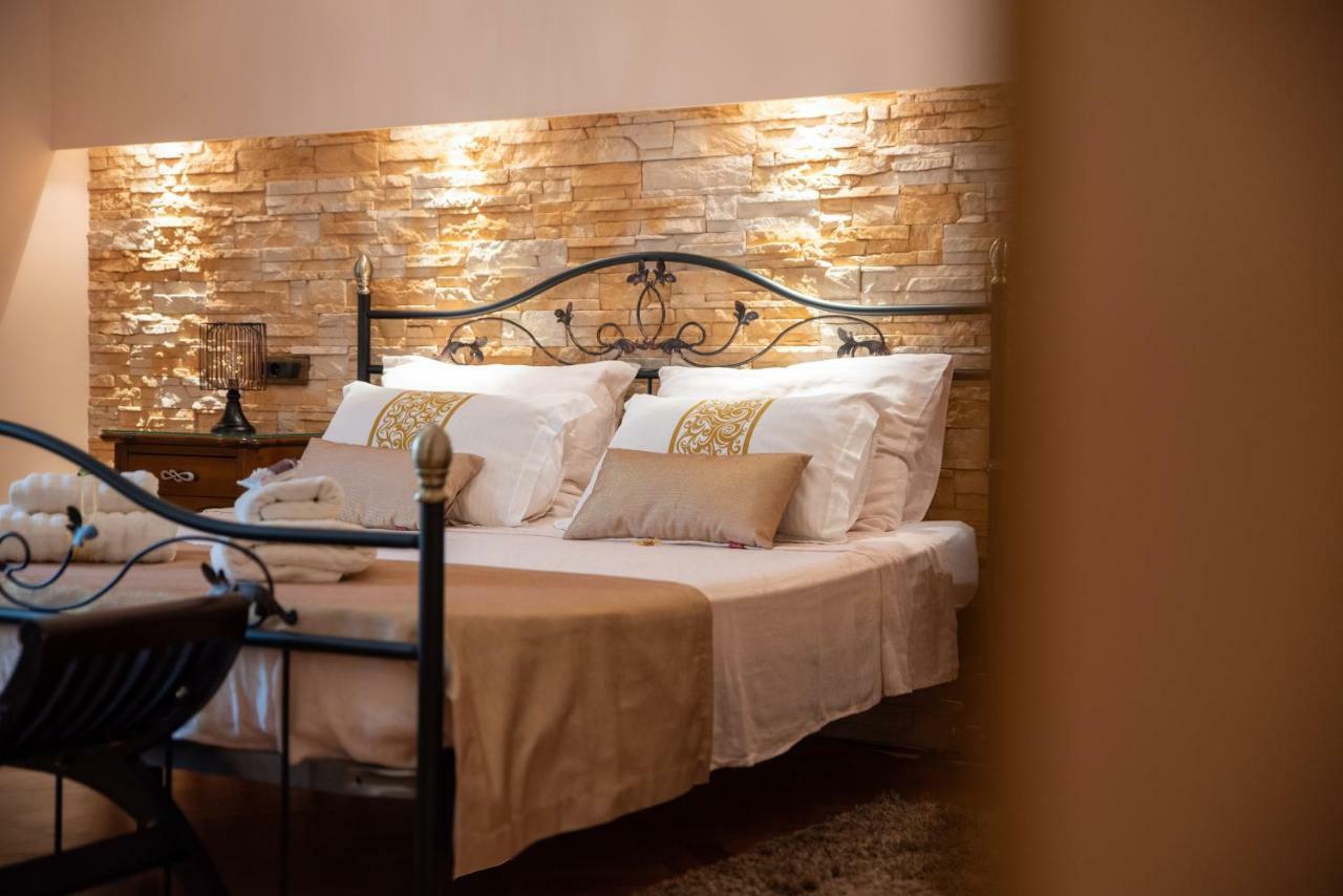 Unique Luxury Rooms Split Exterior photo