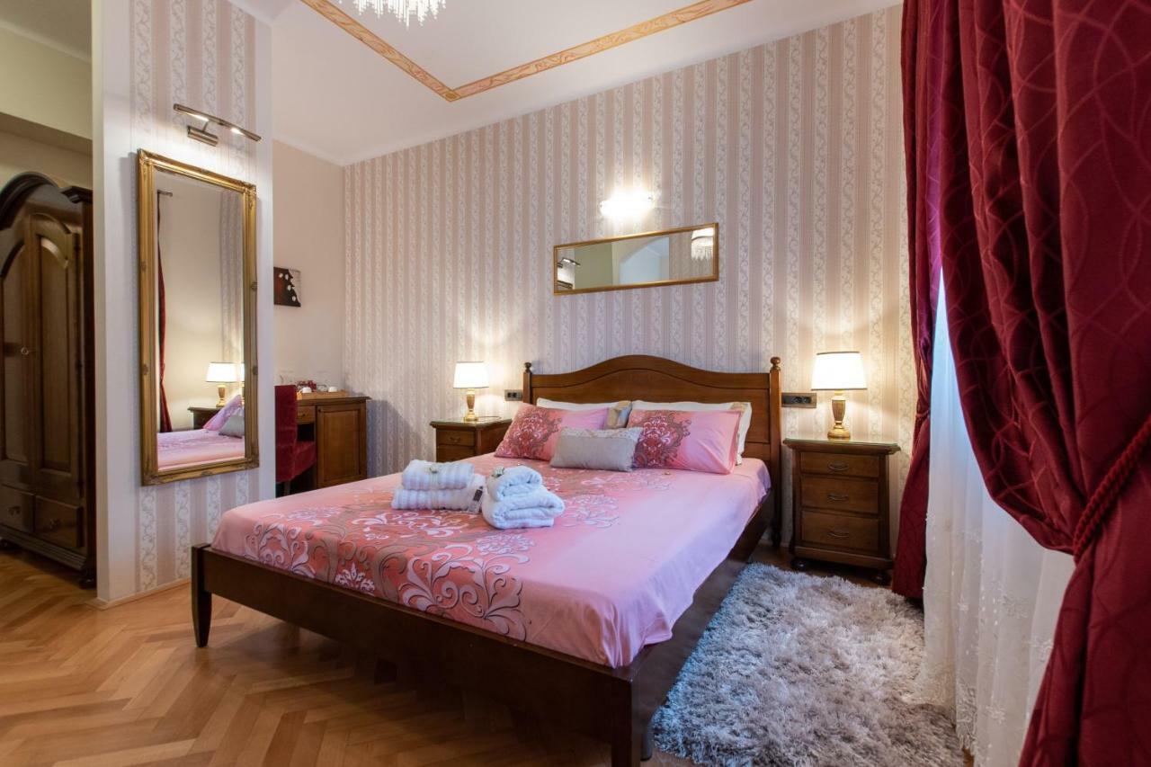 Unique Luxury Rooms Split Exterior photo